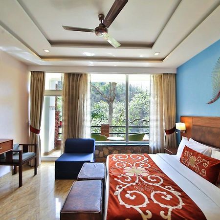Summit By The Ganges Beach Resort & Spa Rishīkesh Exterior foto