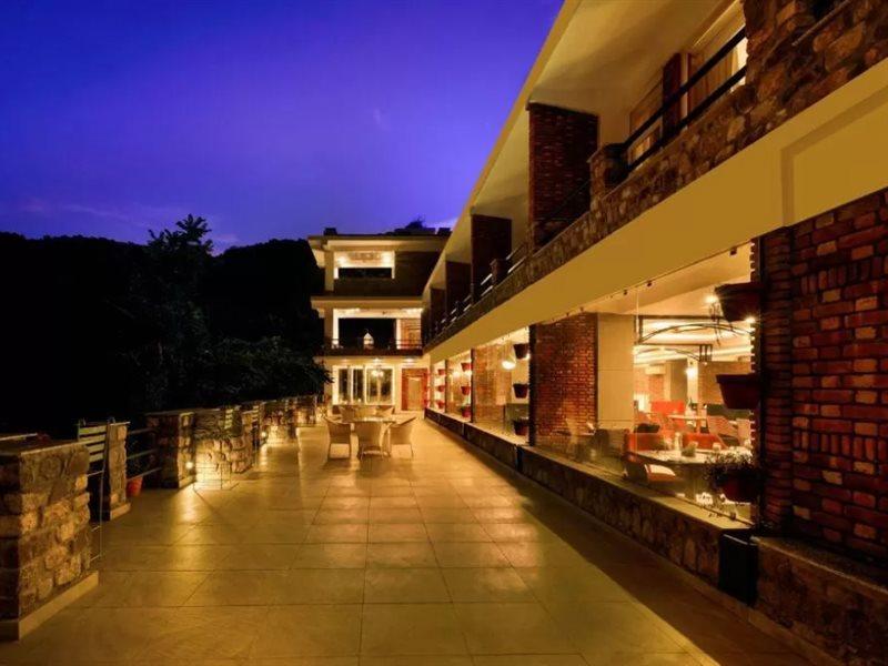 Summit By The Ganges Beach Resort & Spa Rishīkesh Exterior foto