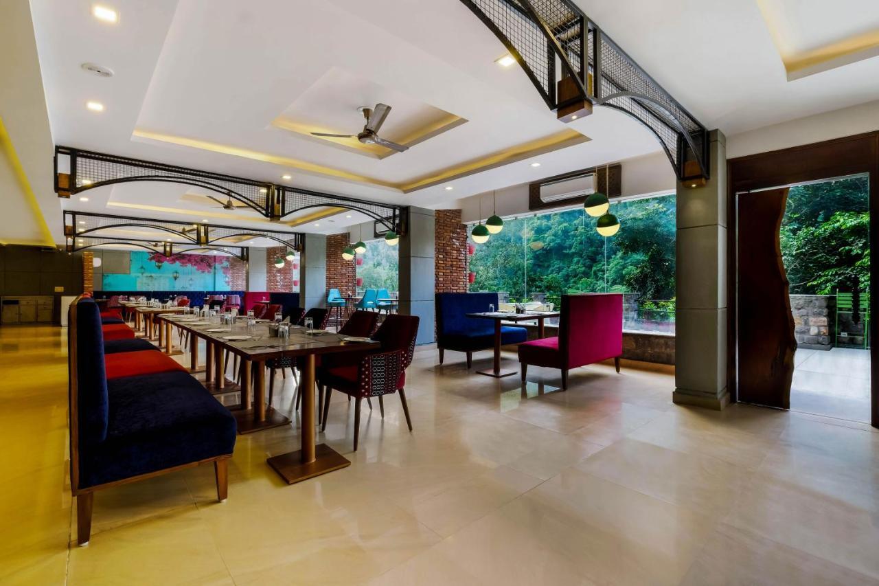Summit By The Ganges Beach Resort & Spa Rishīkesh Exterior foto