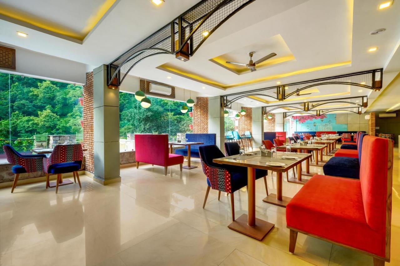 Summit By The Ganges Beach Resort & Spa Rishīkesh Exterior foto