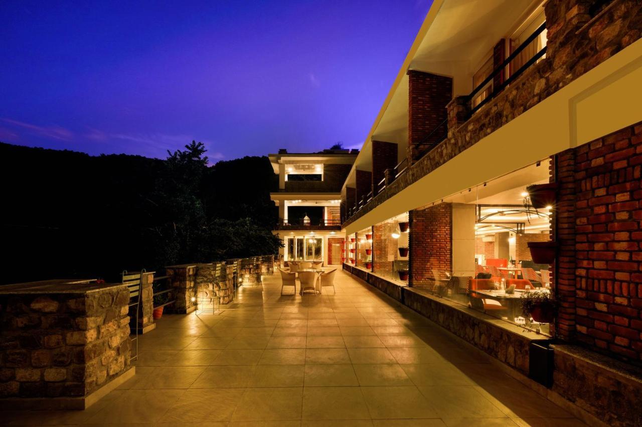 Summit By The Ganges Beach Resort & Spa Rishīkesh Exterior foto